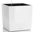 biale-kwadratowe-donice-z-nawadnianiem-lechuza-cube-premium-30-40-50.jpg