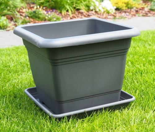 Kwadratowa donica ogrodowa z podstawką Scheurich ciemnoszara.JPG