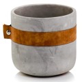 betonowa-doniczka-oslonka-na-doinczke-polnix-etno-z-paskiem.jpg